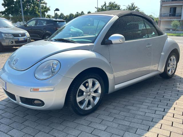 VOLKSWAGEN NEW BEETLE OK NEOPATENTATI 1.4 16V CABRIO - foto 19