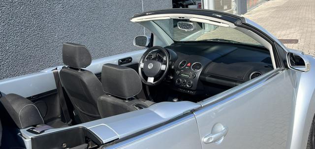 VOLKSWAGEN NEW BEETLE OK NEOPATENTATI 1.4 16V CABRIO - foto 22