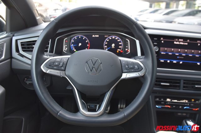 VOLKSWAGEN TAIGO 1.5 TSI 150 CV DSG R-LINE + R18  - foto 44