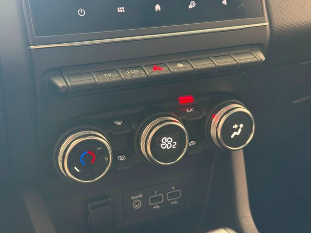 RENAULT CLIO V 1.6 E-TECH HYBRID 140 ZEN - foto 14