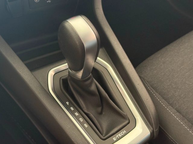 RENAULT CLIO V 1.6 E-TECH HYBRID 140 ZEN - foto 15