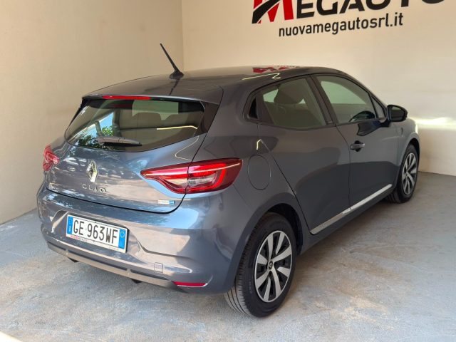 RENAULT CLIO V 1.6 E-TECH HYBRID 140 ZEN - foto 6