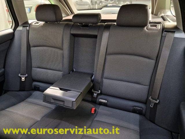 BMW 520 D TOURING BUSINESS AUT. - foto 40