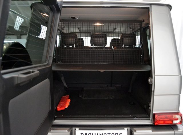 MERCEDES-BENZ G 350 D S.W. AMG LINE UNICO PROPRIETAR - foto 15