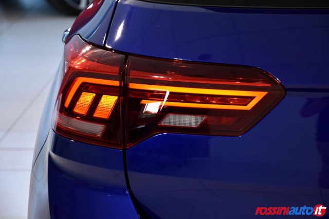 VOLKSWAGEN T-ROC 1.5 TSI 150 CV DSG R-LINE + R18  - foto 38
