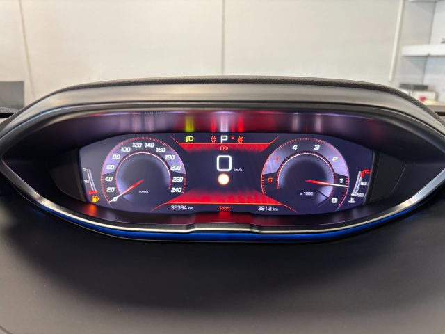 PEUGEOT 5008 7 POSTI EAT8 ALLURE PACK 1.5 DIE - foto 27