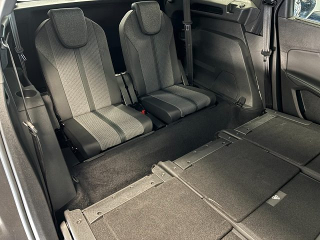 PEUGEOT 5008 7 POSTI EAT8 ALLURE PACK 1.5 DIE - foto 13