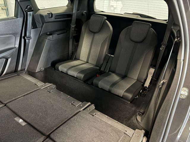 PEUGEOT 5008 7 POSTI EAT8 ALLURE PACK 1.5 DIE - foto 14
