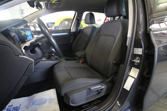 VOLKSWAGEN GOLF VARIANT 2.0 TDI SCR LIFE - foto 19