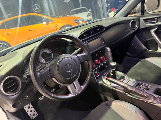 TOYOTA GT86 2.0 PERLA WHITE CERCHI IN SEDE - foto 14