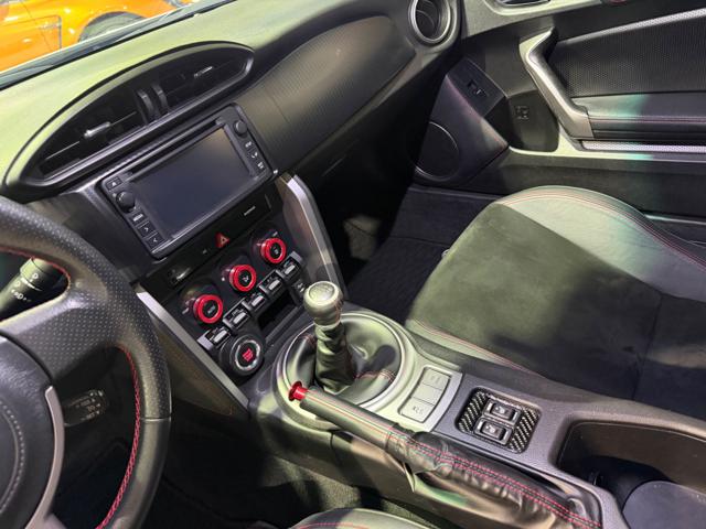 TOYOTA GT86 2.0 PERLA WHITE CERCHI IN SEDE - foto 15