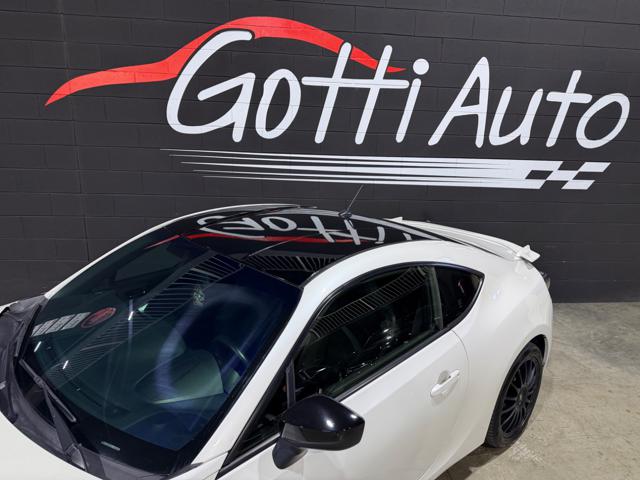 TOYOTA GT86 2.0 PERLA WHITE CERCHI IN SEDE - foto 8