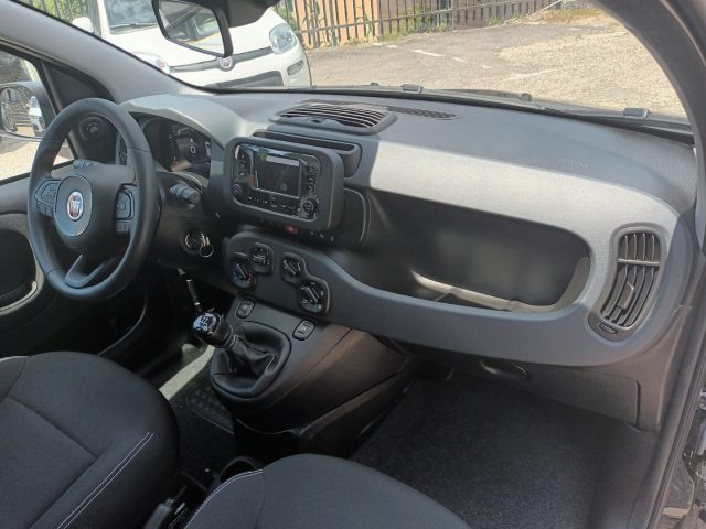 FIAT PANDA 1000 HYBRID 70 CV PACK CITY STER - foto 10