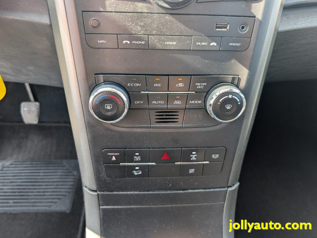 MAHINDRA XUV500 2.2 16V AWD W8 N1 - AUTOCARRO 5  - foto 17