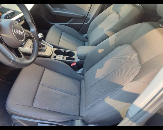 AUDI A3 SPB 30 TDI S LINE EDITION - foto 6
