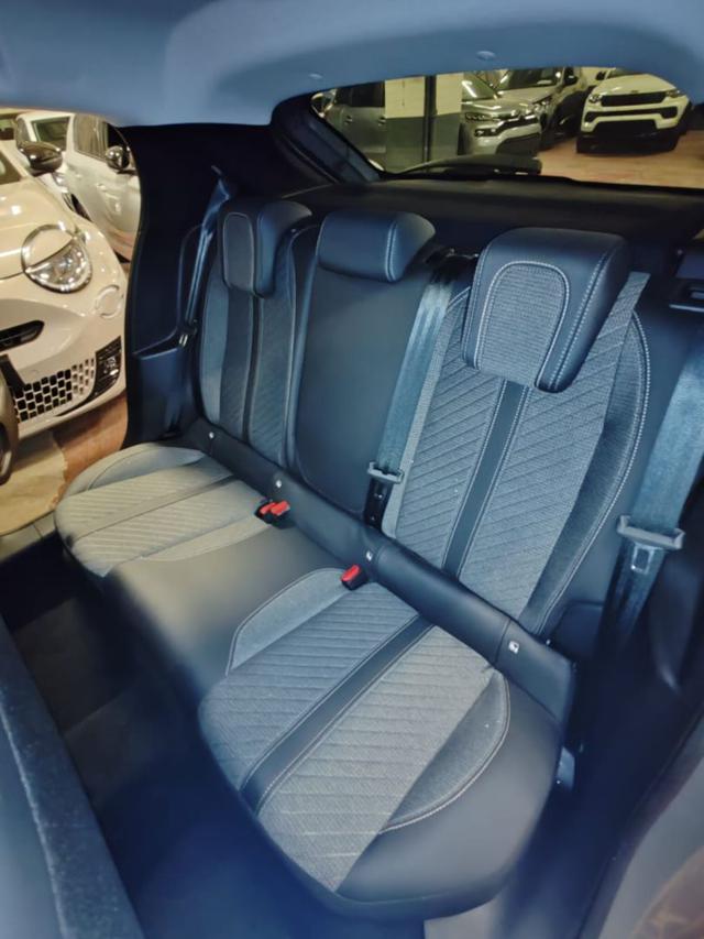 PEUGEOT 208 HYBRID 100 E-DCS6 ALLURE - foto 13