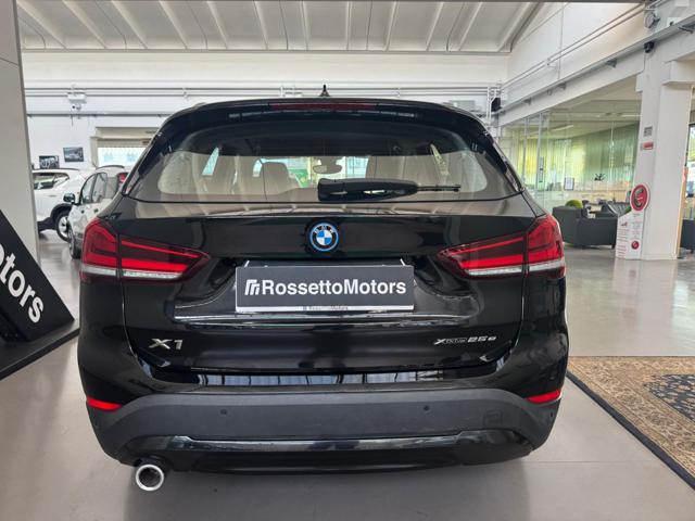 BMW X1 XDRIVE25E BUSINESS ADVANTAGE - foto 4
