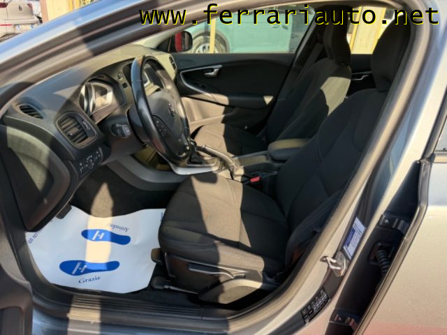 VOLVO V40 D2 GEARTRONIC MOMENTUM NEOPATENT - foto 7