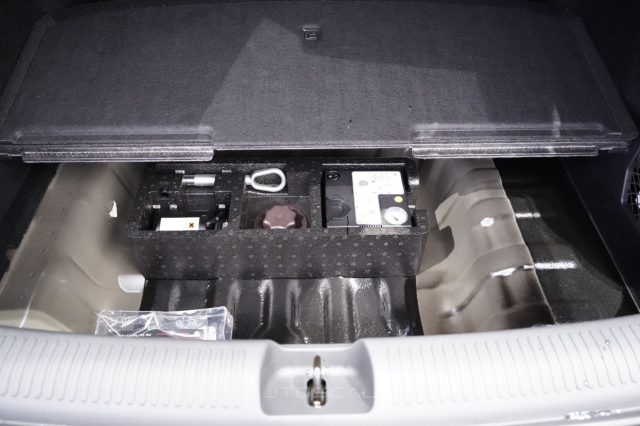 MG ZS 1.5 115CV STANDARD - foto 30