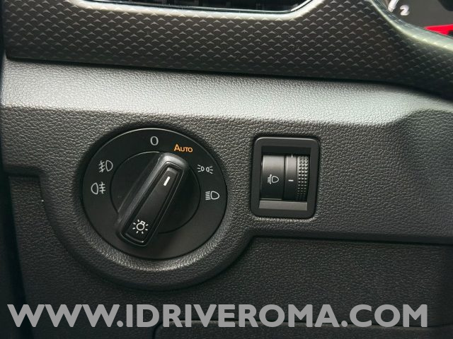 VOLKSWAGEN T-CROSS T-CROSS 1.0 TSI STYLE 110CV ?NER - foto 16