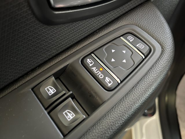 RENAULT CLIO SPORTER TCE 12V 90CV START&STOP  - foto 16