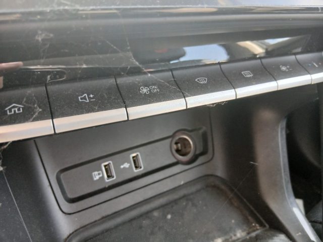 MG ZS 1.5 VTI-TECH - foto 25