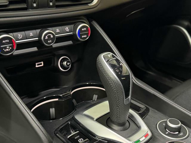 ALFA ROMEO GIULIA 2.2 TURBODIESEL 160 CV AT8 SUPER - foto 14