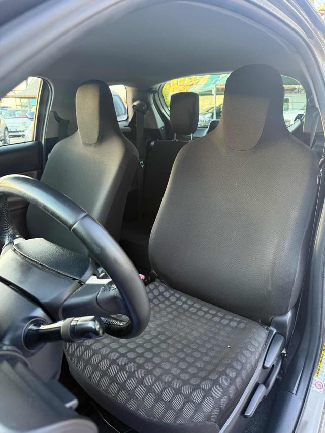 TOYOTA IQ 1.0 - foto 10