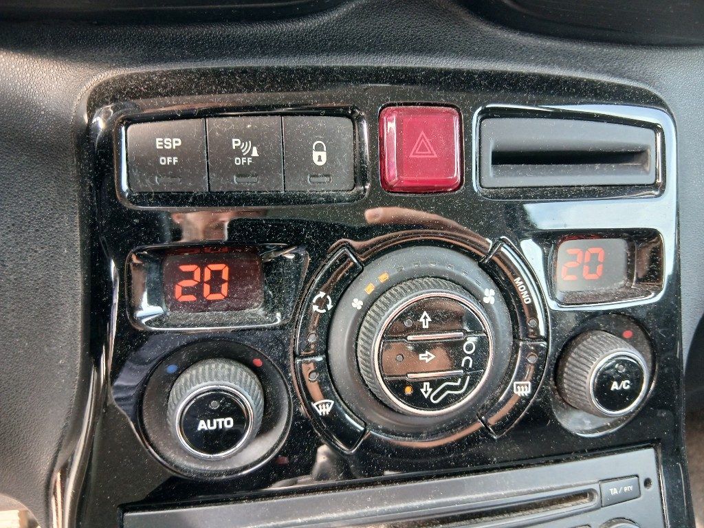Immagine di CITROEN C3 Picasso 1.4 VTi 95 Exclusive Style del 09/2010 km 196164