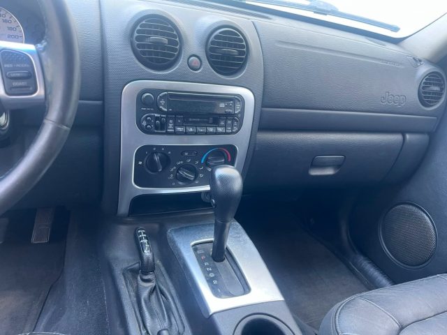 JEEP CHEROKEE 2.8 CRD LIMITED - foto 7