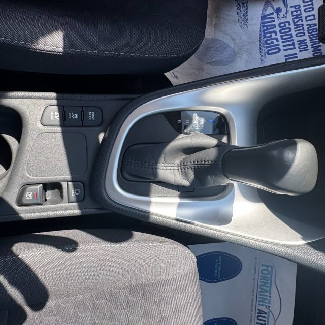 TOYOTA YARIS 1.5 HYBRID 5 PORTE MY20 BUSINESS - foto 14
