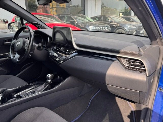 TOYOTA C-HR 1.8 HYBRID E-CVT TREND SPORT - foto 11