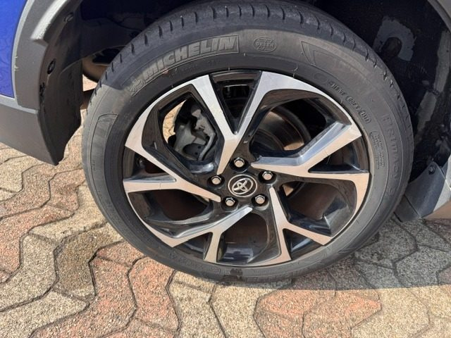 TOYOTA C-HR 1.8 HYBRID E-CVT TREND SPORT - foto 15