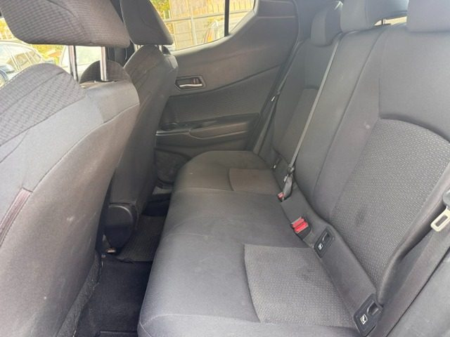 TOYOTA C-HR 1.8 HYBRID E-CVT TREND SPORT - foto 14