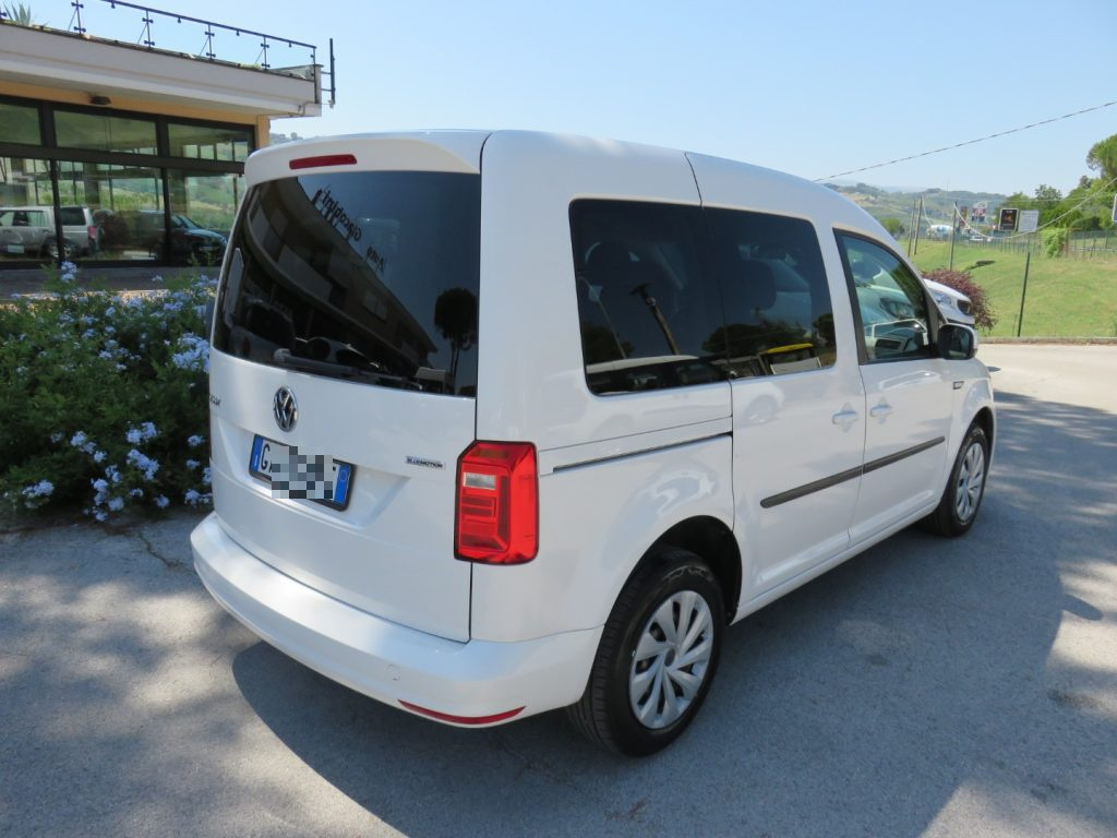 VOLKSWAGEN Caddy