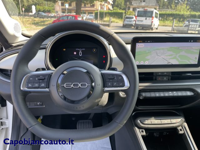 FIAT 600 HYBRID 110 CV DCT MHEV LA PRIMA- - foto 10