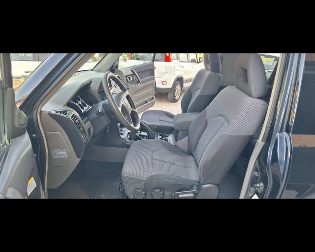 MITSUBISHI PAJERO 3.2 16V DI-D 3P. GLX - foto 8