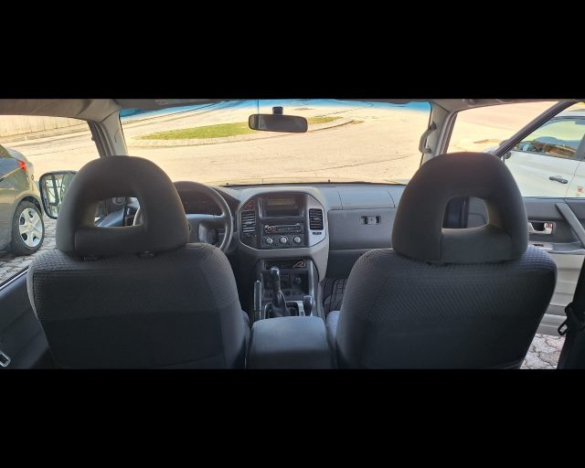 MITSUBISHI PAJERO 3.2 16V DI-D 3P. GLX - foto 11