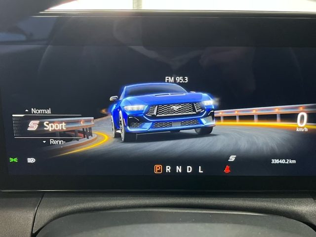 FORD MUSTANG 2.3 ECOBOOST AUTOM MY25 - foto 13