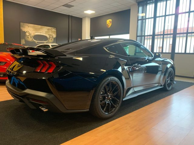 FORD MUSTANG 2.3 ECOBOOST AUTOM MY25 - foto 10