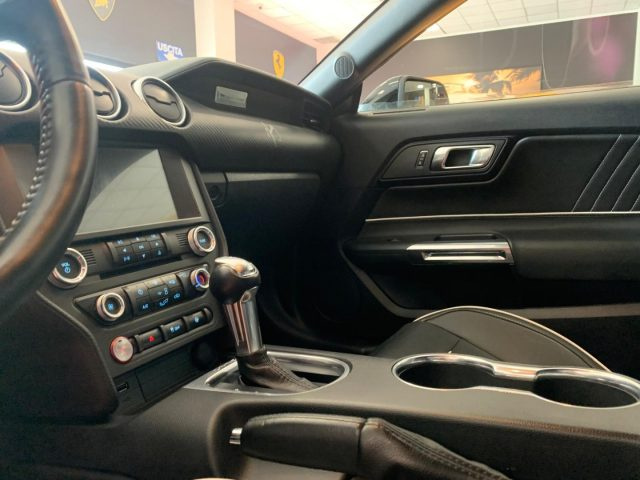 FORD MUSTANG FASTBACK 2.3 ECOBOOST AUTOMATICA - foto 13