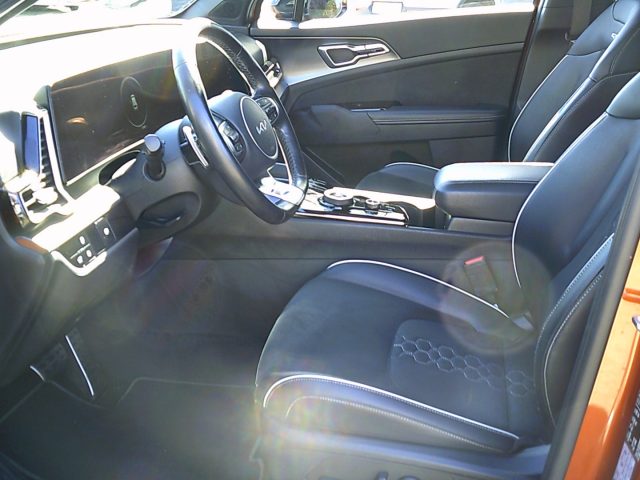 KIA SPORTAGE 1.6 TGDI PHEV AWD AT GT-LINE - foto 9