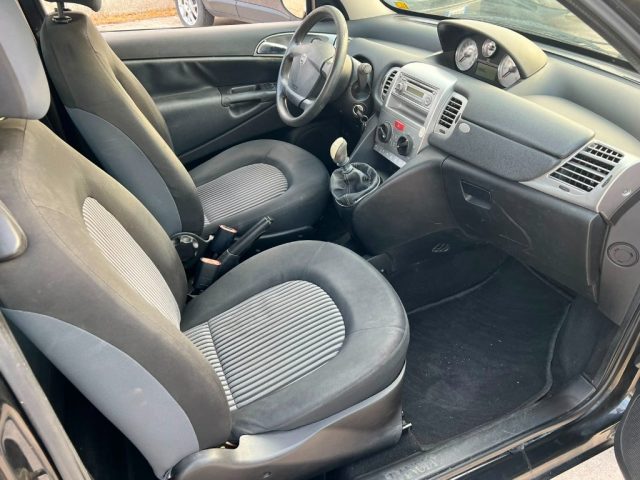 LANCIA YPSILON 1.2 - foto 11