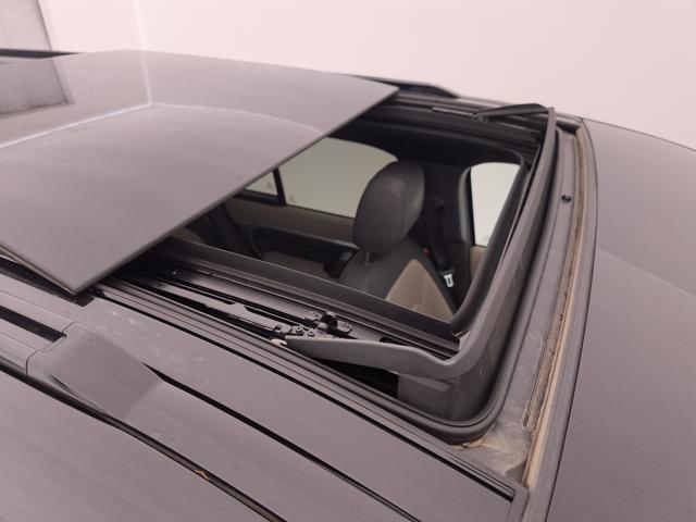 LAND ROVER DEFENDER 3.0D I6 MHEV X-DYNAMIC SE AWD 25 - foto 37