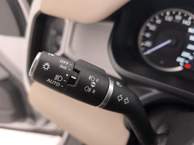 LAND ROVER DEFENDER 3.0D I6 MHEV X-DYNAMIC SE AWD 25 - foto 16