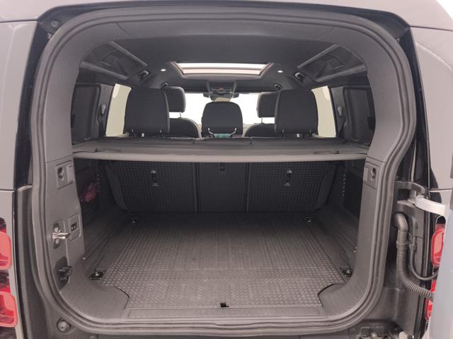 LAND ROVER DEFENDER 3.0D I6 MHEV X-DYNAMIC SE AWD 25 - foto 27