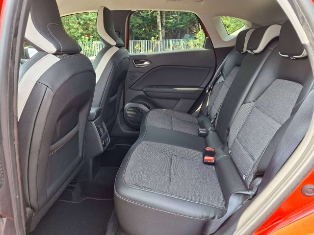 RENAULT CAPTUR 1.3 TCE INTENS 130CV EDC AUTOMAT - foto 6