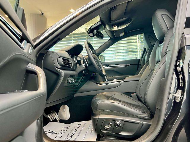 MASERATI LEVANTE 2.0 MHEV GT 330CV SPORT PACK , A - foto 10