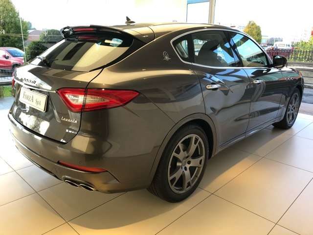 MASERATI LEVANTE V6 DIESEL 250 CV AWD GRANSPORT - foto 8