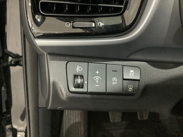 KIA STONIC 1.0 T-GDI 100 CV MHEV MT BLACK E - foto 18